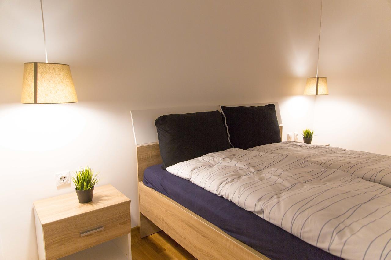Vortex Apartment Skopje Extérieur photo